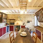 Authentic With Pool Near Uzes