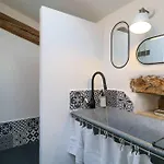 Authentic With Pool Near Uzes