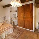 Authentic With Pool Near Uzes Prázdninový dům *