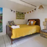 Authentic With Pool Near Uzes Saint-Laurent-la-Vernède