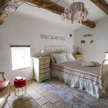 Authentic With Pool Near Uzes * Fontarèches