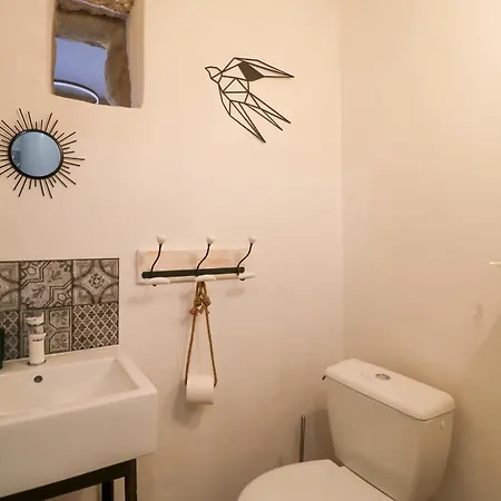 Authentic With Pool Near Uzes 別荘 *