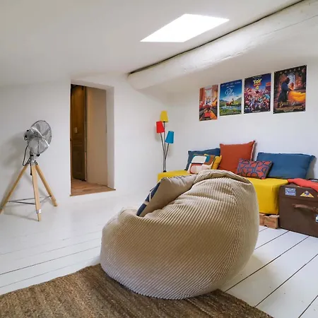 Authentic With Pool Near Uzes *