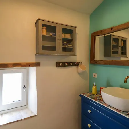 Authentic With Pool Near Uzes * Saint-Laurent-la-Vernede