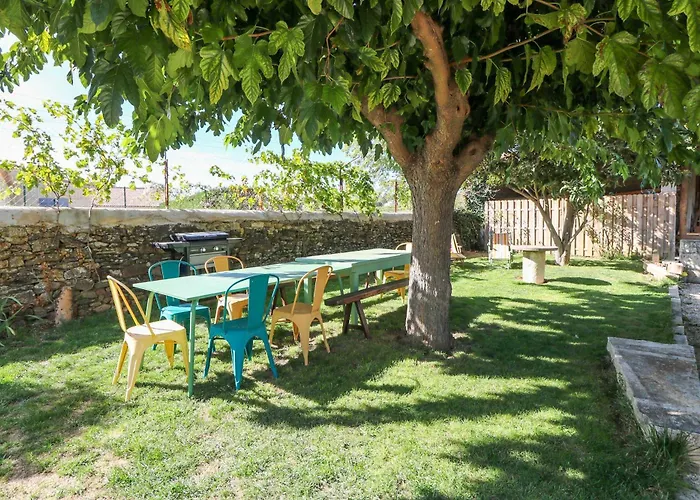 Authentic With Pool Near Uzes *