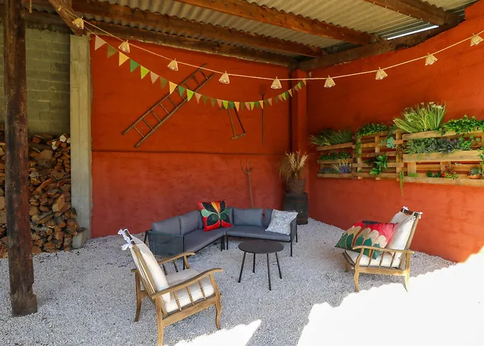 Feriehus Authentic With Pool Near Uzes Saint-Laurent-la-Vernède